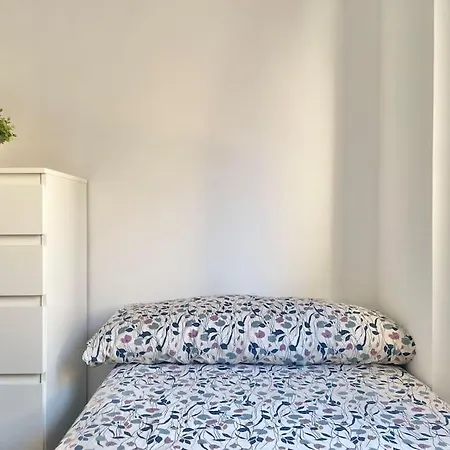 Apartamento 3 Habitaciones, Terraza Y A 200 Metros De La Playa *