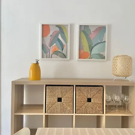 3 Habitaciones, Terraza Y A 200 Metros De La Playa Málaga